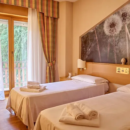 Hotel Camigliatello 4*