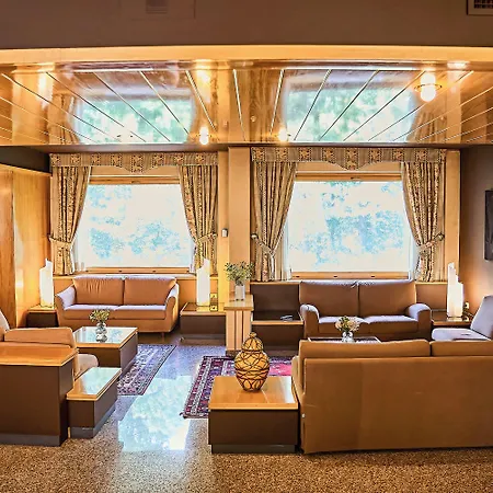 Camigliatello Отель 4*