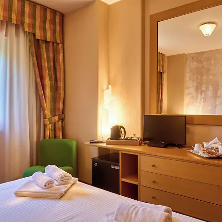 Camigliatello Отель 4*