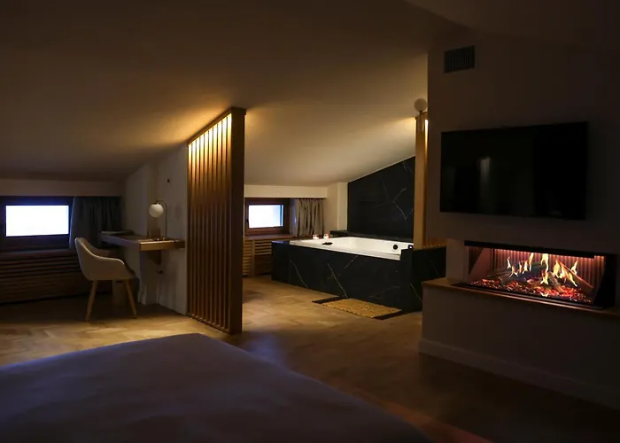 מלון Camigliatello 4*